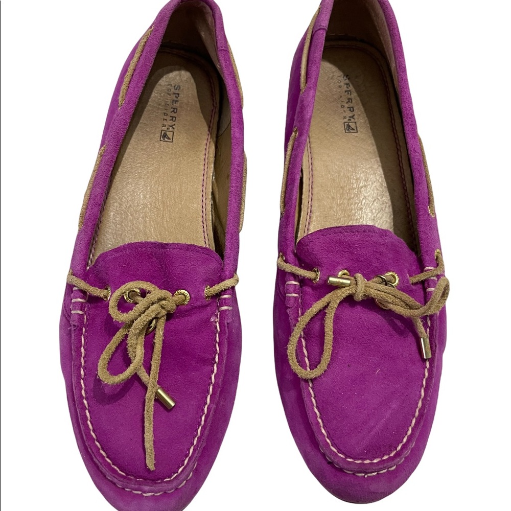 Sperrys fuchsia suede Topsider shoes size 9